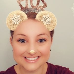 Meet your Posher, Ashley